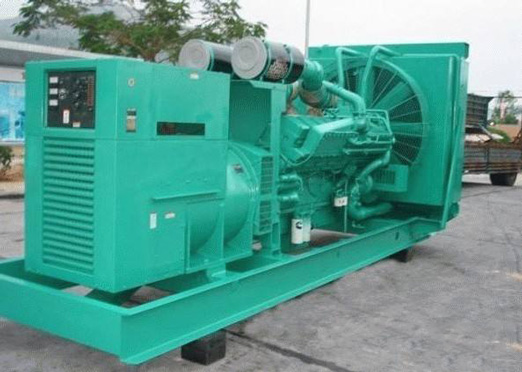 雨城75kw康明斯柴油发电车出租图片 雨城75kw康明斯柴油发电车出租图片