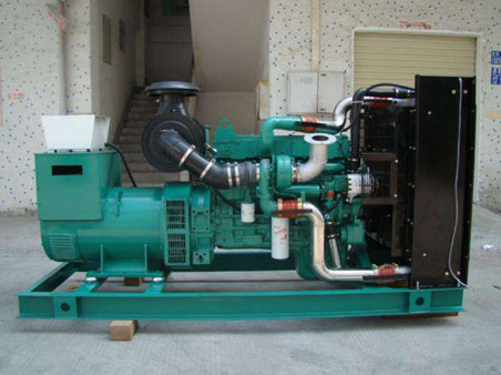 雨城1100kw康明斯柴油发电机组图片 雨城1100kw康明斯柴油发电机组图片