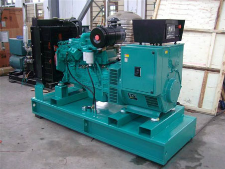 雨城200kw康明斯柴油发电机组图片 雨城200kw康明斯柴油发电机组图片